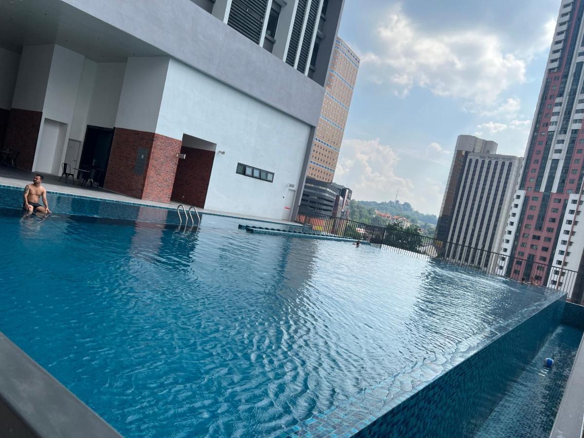 Chambers Couple Studio Klcc กัวลาลัมเปอร์ ภายนอก รูปภาพ